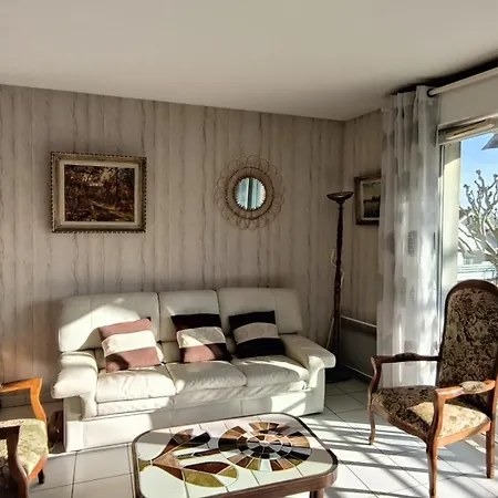 Le Broustey Casa de Férias